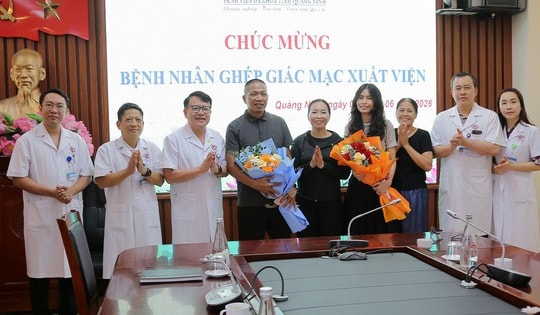 Tìm lại ánh sáng sau hơn một thập kỷ mòn mỏi chờ đợi