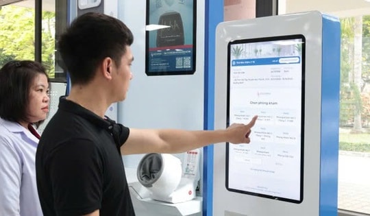 Bộ Y tế yêu cầu đẩy mạnh chuyển đổi số, nâng cao y đức và chất lượng khám chữa bệnh