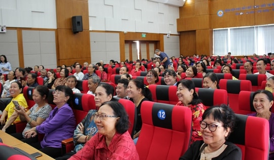 Đưa kiến thức y khoa từ hội trường chuyên môn đến khu dân cư TPHCM