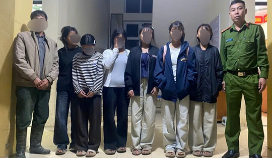 Ngăn chặn 6 nữ sinh vùng cao bị dụ dỗ xuống Hà Nội làm ‘việc nhẹ, lương cao’ ngay trong đêm