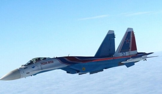 Tiêm kích Su-35 Nga xuất hiện khiến dàn chiến đấu cơ NATO phải xuất kích