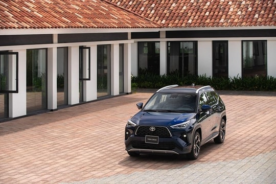 Toyota Yaris Cross 2026: Giá lăn bánh tháng 6 và ưu đãi 50% lệ phí trước bạ