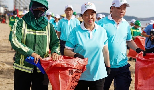 Phó Thủ tướng: Không đánh đổi môi trường lấy tăng trưởng kinh tế đơn thuần