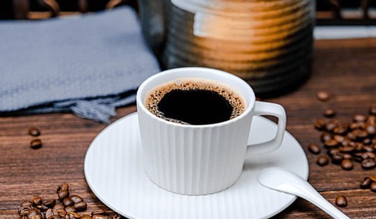 Cà phê có làm tăng nguy cơ mắc ung thư tuyến giáp không?