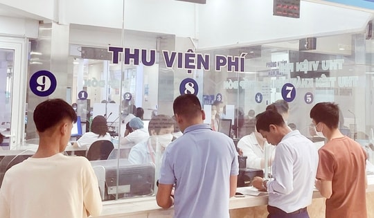 Chính phủ yêu cầu tính toán kỹ việc điều chỉnh giá điện, viện phí, học phí