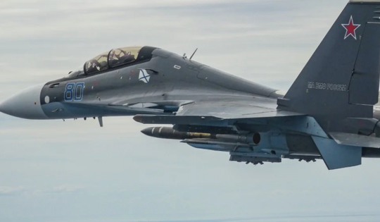 Tiêm kích Su-30SM2 Nga luyện đòn đánh sở chỉ huy và chiến hạm NATO