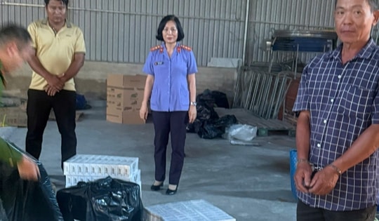 Người đàn ông chở thuốc lá lậu lao xe vào tổ công tác khiến một trung tá công an bị thương