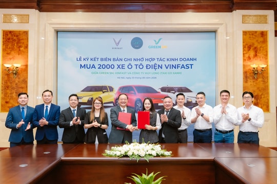 Huy Long và Green SM đưa 2.000 ô tô điện VinFast vào kinh doanh dịch vụ vận tải