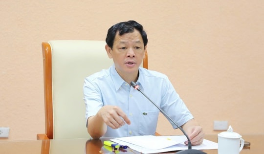Thứ trưởng Nguyễn Tri Thức: Thúc đẩy tạo lập Sổ Sức khỏe điện tử, xây dựng hệ sinh thái dữ liệu y tế đồng bộ