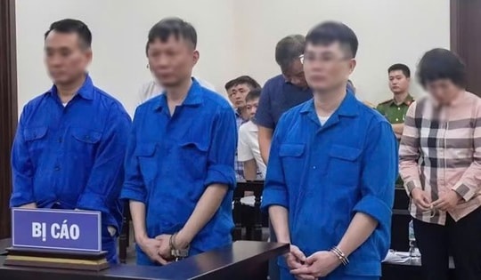 Hoãn phiên xét xử cựu chủ tịch phường ở Hà Nội nhận tiền bỏ qua sai phạm xây dựng
