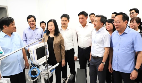 Bộ trưởng Đào Hồng Lan: Quyết tâm đưa Cơ sở 2 Bệnh viện Bạch Mai vào hoạt động cuối tháng 6