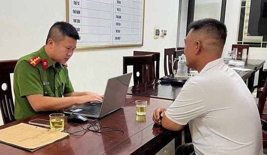 Bé trai 10 tuổi chi chít vết bầm trên người, người cha khai 'đánh để dạy dỗ'