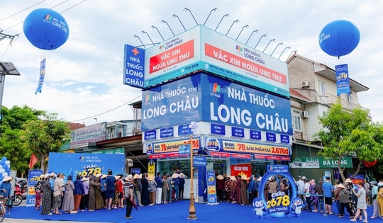 2.678 nhà thuốc trên toàn quốc - Dấu ấn gần một thập kỷ Long Châu vươn mình vì một Việt Nam khỏe mạnh