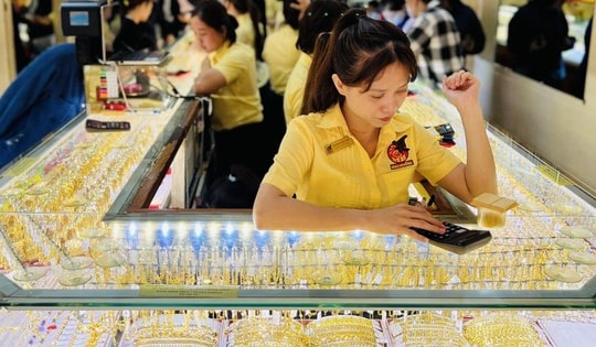 Giá vàng SJC 12/6 bật tăng trở lại sau chuỗi ngày giảm sâu, vượt 142 triệu đồng/lượng