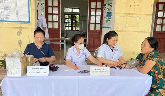 Hà Tĩnh lấy phòng bệnh làm trọng tâm chăm sóc sức khỏe cộng đồng
