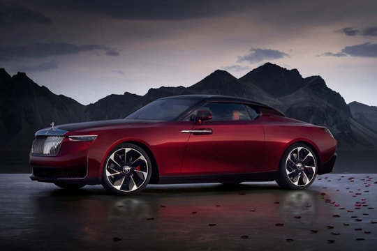 Top 10 mẫu xe có giá đắt nhất thế giới năm 2026