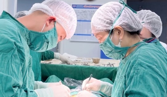 Nghẹt thở giành giật sự sống cho sản phụ chấn thương sọ não đang mang thai 36 tuần