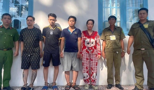 Bắt nhiều đối tượng dùng hung khí đòi nợ kiểu cướp tài sản ở TPHCM