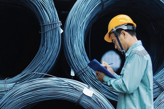 Giá thép ngày 18/6: Thép thanh giảm còn 3.188 nhân dân tệ, quặng sắt xuống dưới 100 USD