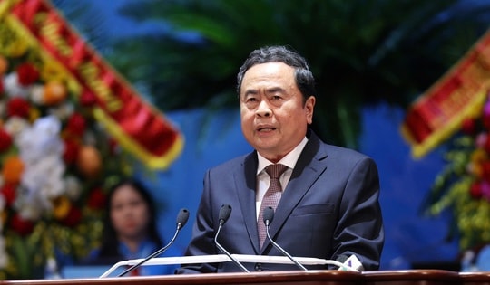 Chủ tịch Quốc hội: Phụ nữ phải trở thành chủ thể quan trọng kiến tạo tương lai đất nước