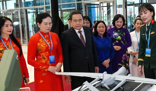 Chủ tịch Quốc hội Trần Thanh Mẫn dự Đại hội đại biểu Phụ nữ toàn quốc