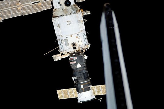 NASA với Nga lục đục, Trạm Vũ trụ Quốc tế 'lâm nguy'