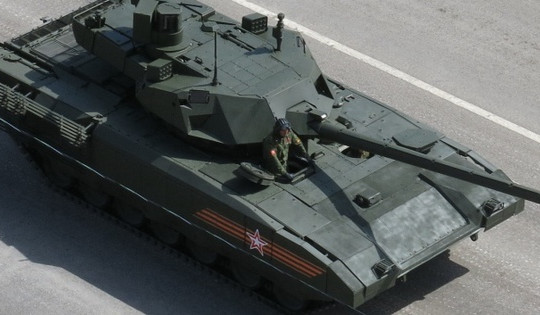 Xe tăng T-14 Armata có gì vượt trội so với T-90M?