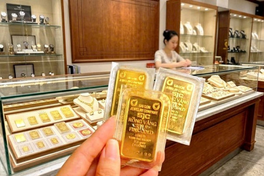 Chuyên gia dự báo giá vàng tuần tới có thể giảm 100 - 200 USD/ounce