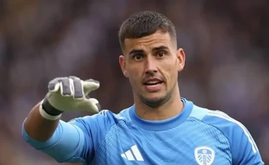 Kế hoạch tái thiết khung gỗ của Manchester United: Karl Darlow lọt vào tầm ngắm