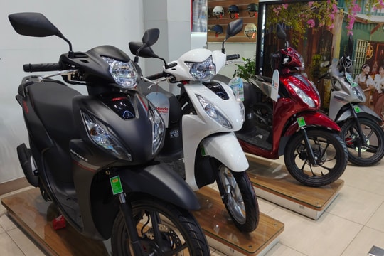 Tin xe 22/6: Honda chính thức lên tiếng về xăng E10, Toyota tung SUV điện giá rẻ