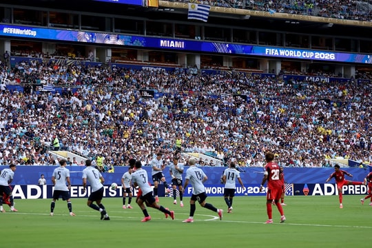Uruguay 2-2 Cape Verde: Siêu phẩm lịch sử và nỗi thất vọng của La Celeste