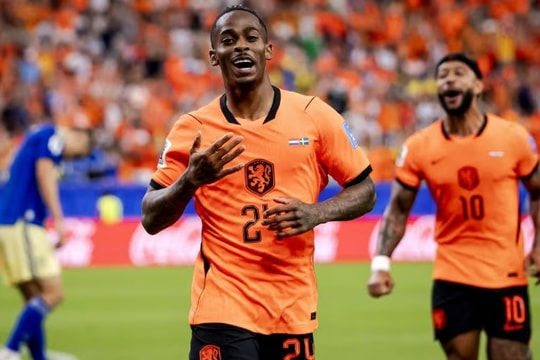 Man Utd theo đuổi Crysencio Summerville: "Thần tài" tuyển Hà Lan giá 50 triệu bảng