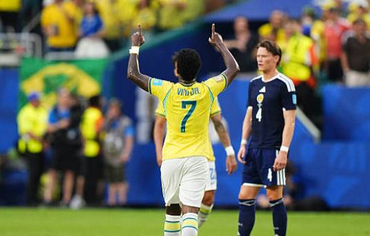 Vinicius lập cú đúp, Brazil đánh bại Scotland 3-0 để thống trị bảng C World Cup 2026