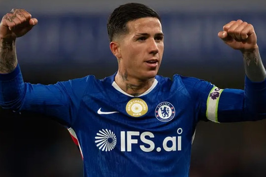 Real Madrid đàm phán mua Enzo Fernandez, Man City chi 172 triệu USD cho Elliot Anderson