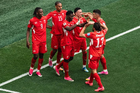 Thụy Sĩ hạ gục Canada 2-1: Bản lĩnh đội bóng xứ đồng hồ chiếm đỉnh bảng B World Cup 2026