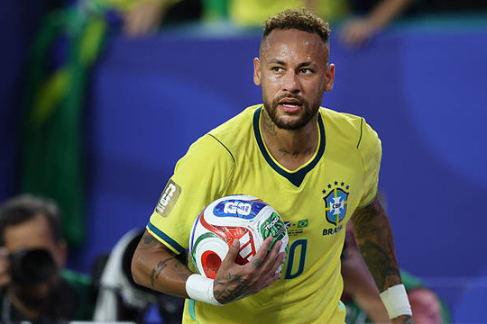 Neymar từ chối FC Cincinnati: Khi sự thiếu quyết đoán làm hỏng bom tấn MLS