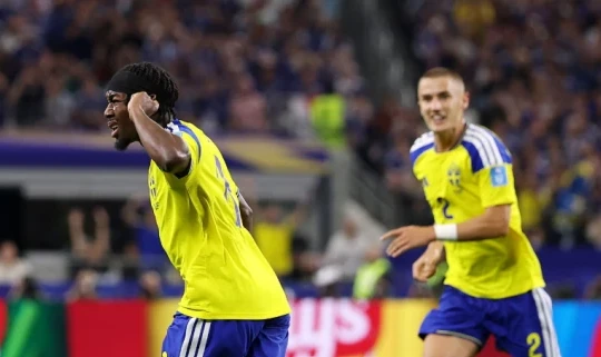 Nhật Bản hòa 1-1 Thụy Điển: Siêu phẩm Elanga và "nhánh đấu tử thần" gặp Brazil