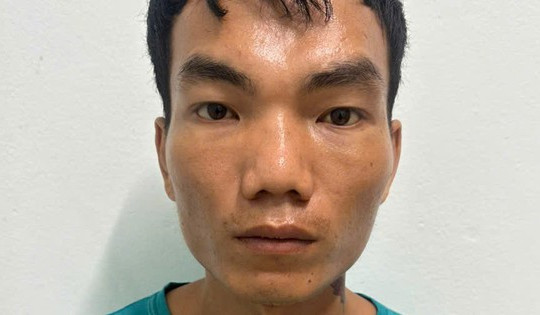 Nửa đêm, gã thanh niên 'mò' sang nhà hàng xóm hiếp dâm bé gái 12 tuổi