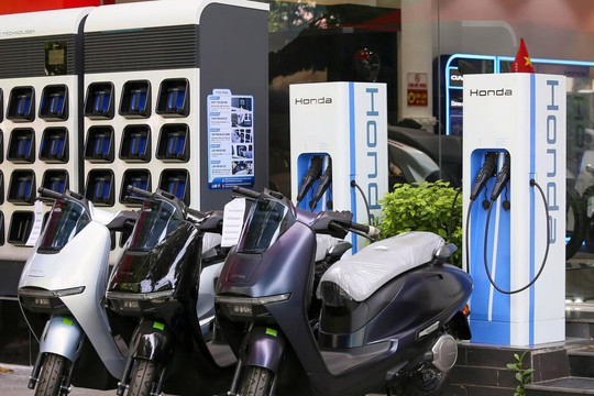 Cập nhật bảng giá xe máy điện Honda UC3