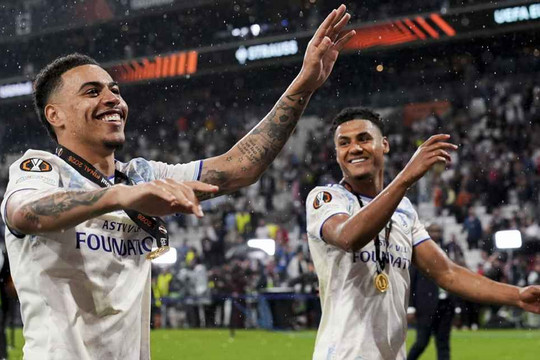 Arsenal quyết chi 90 triệu euro cho Morgan Rogers: Lời giải cho bài toán hàng công của Mikel Arteta