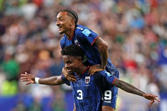 Cape Verde lập kỳ tích lịch sử tại World Cup 2026: Quốc gia nhỏ nhất vào vòng knock-out