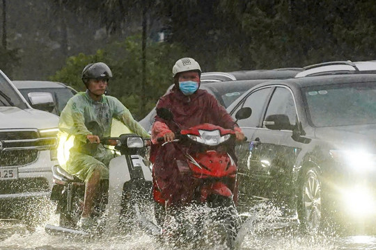 Đêm nay, miền Bắc lại bắt đầu đợt mưa lớn