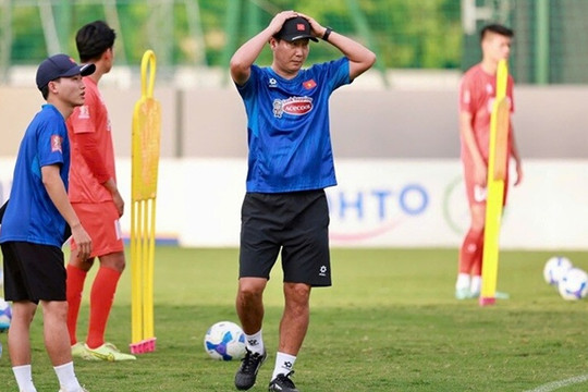 HLV Kim Sang-sik và bài toán giải mã các biến số từ Thái Lan, Indonesia tại AFF Cup 2026