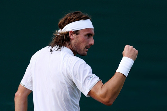 Stefanos Tsitsipas thắng áp đảo Hugo Gaston 3-0 tại vòng 1 Wimbledon 2026
