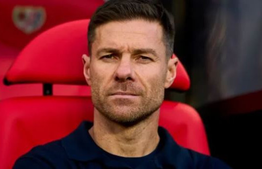 Xabi Alonso được khuyên chi 60 triệu bảng đưa Lewis Hall trở lại Chelsea