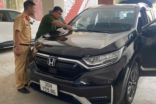 Thông tin mới nhất vụ ô tô đâm 2 người ở Lào Cai: Tài xế không có nồng độ cồn