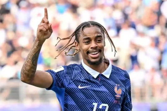 Bradley Barcola và mức giá 116 triệu bảng: Tại sao PSG tự tin thách thức Arsenal và Liverpool?