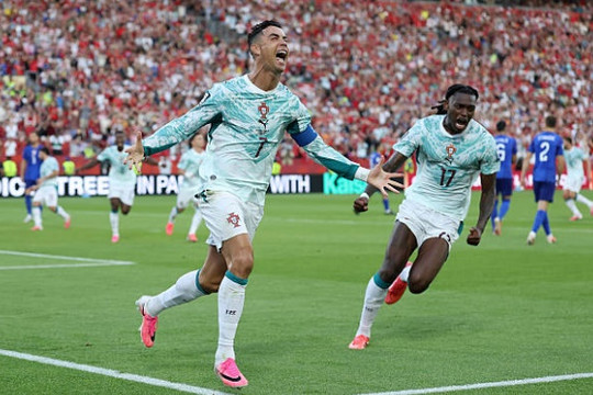 Bồ Đào Nha 2-1 Croatia: Ronaldo phá lời nguyền, Ramos tiễn biệt Modric tại World Cup 2026