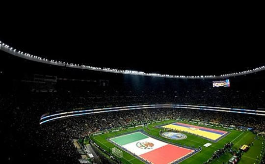 Tuyển Anh và bài toán Azteca: Khi độ cao bẻ gãy mọi bản năng chơi bóng