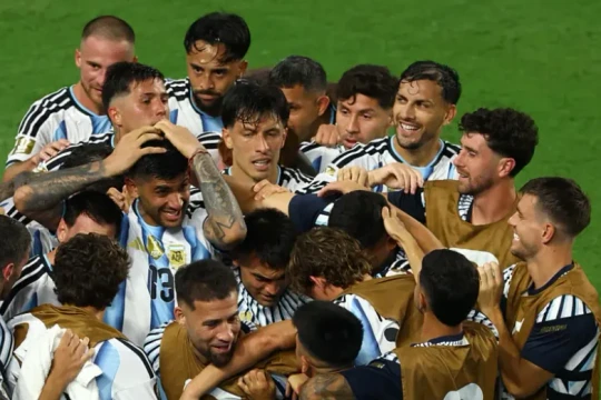 Argentina 3-2 Cape Verde: Bản lĩnh nhà vô địch và tấm vé vào vòng 16 đội World Cup 2026
